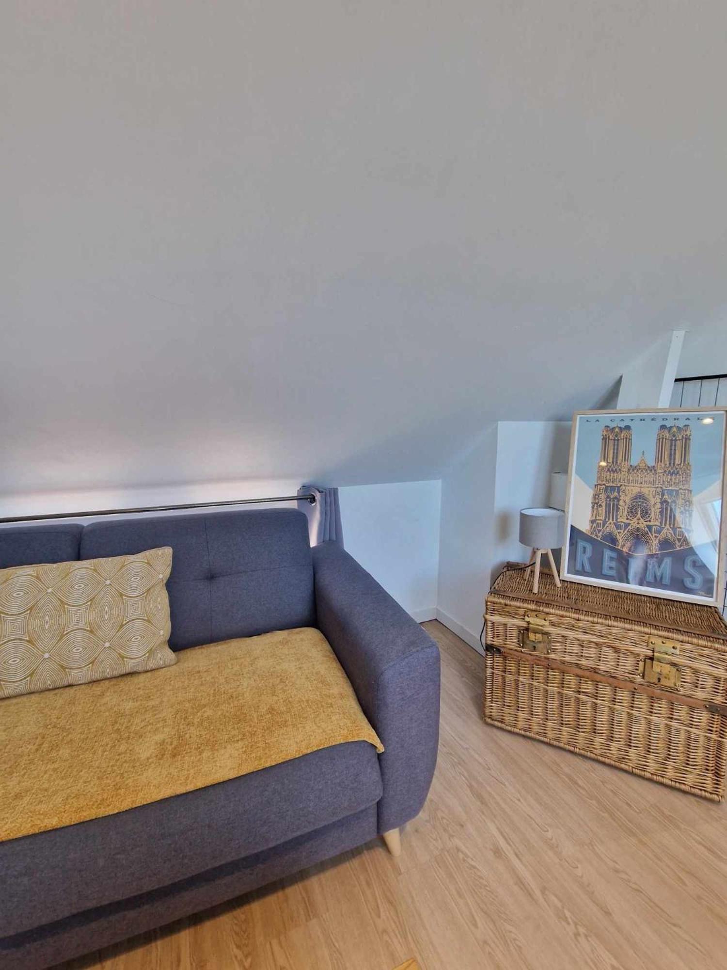 Appartement Le Petit Langlet - Cathedrale - Hyper-Centre à Reims Extérieur photo